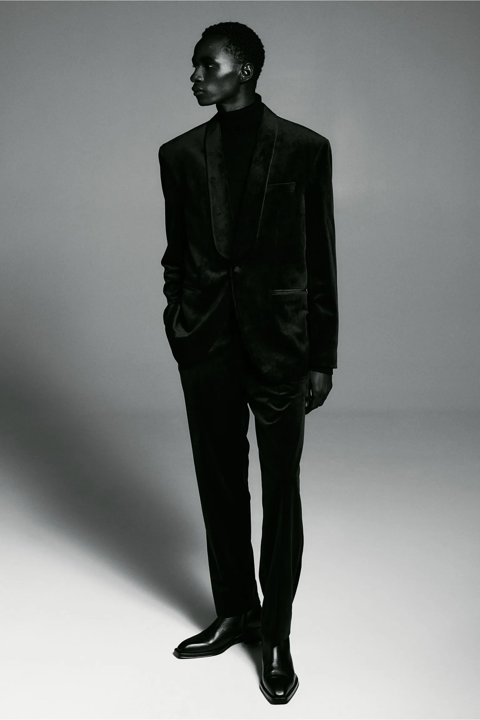 H&M Regular Fit Velvet Suit Pants, black
