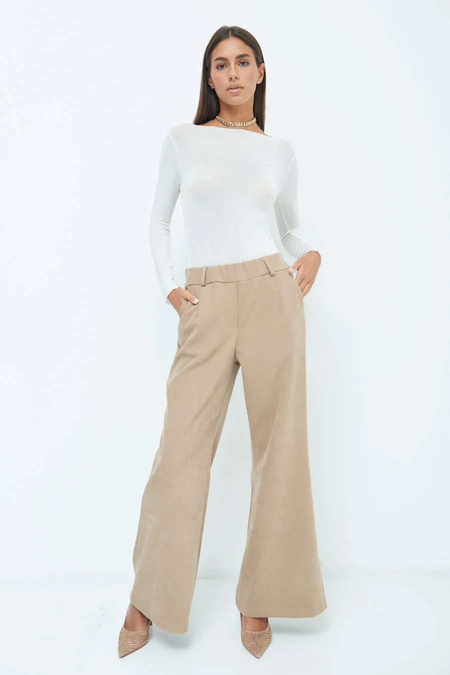 High-waisted flared velvet trousers wholesale
